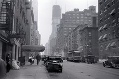 Amerikai Egyesült Államok, New York, Manhattan, Lexington Avenue, szemben a Keleti 42. utca kereszteződésénél az épülő Chrysler Building., 1929, Aszódi Zoltán, Fortepan #174200