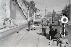 Magyarország, Budapest I., Döbrentei tér, balra a Szent Gellért lépcső, háttérben a Szent Demeter szerb templom., 1940, Kellner Ludwig, Budapest, Fortepan #174367