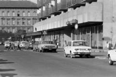 Magyarország, Budapest VIII., Szigony utca a Baross utca felé nézve., 1986, Péterffy István, rendszám, Budapest, VAZ 2101, GAZ 24 Volga, Fortepan #174462