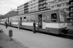 Magyarország, Budapest II., Szépvölgyi út HÉV állomás, a háttérben az Árpád fejedelem útja., 1981, Péterffy István, Budapest, Fortepan #174551