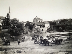 Romania,Transylvania, Oradea, Sebes-Körös, a túlparton balra a Széchenyi téren álló Szent György görögkatolikus szemináriumi templom tornya látható. Jobbra a Baross híd., 1905, Indig Paul, church, bridge, Horse-drawn carriage, genre painting, coach, shore, drinking, Fortepan #174925