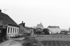 Csehország, Brno, ulice Rosická, a távolban a Szent Péter és Pál székesegyház., 1960, Chuckyeager tumblr, látkép, Fortepan #175606