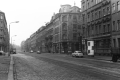 Németország, Lipcse, Könneritzstrasse, a Rochlitzstrasse felől az Oeserstrasse felé nézve. Középen a Schnorrstrasse kereszteződése., 1971, Chuckyeager tumblr, NDK, Fortepan #175639