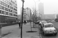 Serbia, Novi Sad, Bulevar Mihajla Pupina (Crvene armije) az ulica Narodnih heroja sarkán álló posta toronyépülete felé nézve., 1973, Chuckyeager tumblr, Yugoslavia, Fortepan #175892