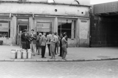 Lengyelország, Szczecin, ulica Kolumba a vasúti híd (Most Kolejowy) hídfőjénél., 1965, Chuckyeager tumblr, Fortepan #175922