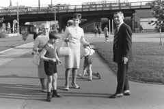 Magyarország, Budapest IX., Közraktár utca a mai Nehru part mellett, a Petőfi híd felé nézve., 1967, Chuckyeager tumblr, Budapest, Fortepan #175952