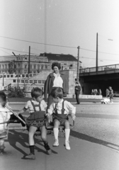 Magyarország, Budapest IX., a mai Nehru part a Boráros tér és a Petőfi híd pesti hídfője felé nézve., 1967, Chuckyeager tumblr, Budapest, Fortepan #175954