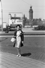 Németország, Lipcse, Wilhelm-Leuschner-Platz, a háttérben az Új Városháza (Neues Rathaus)., 1966, Chuckyeager tumblr, NDK, Fortepan #176096