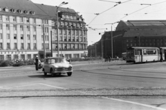 Németország, Lipcse, Willy Brandt Platz (Platz der Republik), jobbra a Főpályaudvar., 1966, Chuckyeager tumblr, NDK, Fortepan #176109