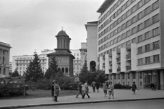 Románia, Bukarest, Strada Ion Câmpineanu (13 Decembrie), szemben a Kretzulescu-templom (Biserica Kretzulescu)., 1962, Chuckyeager tumblr, Fortepan #176115