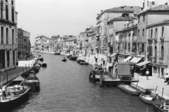 Italy, Venice, a Canale di Cannaregio a Ponte delle Guglie felől a Ponte dei Tre Archi felé nézve., 1963, Chuckyeager tumblr, Fortepan #176157