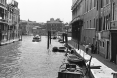 Italy, Venice, a Canale di Cannaregio a Ponte delle Guglie felől a a Canal Grande felé nézve., 1963, Chuckyeager tumblr, Fortepan #176158