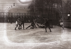 Magyarország, Városliget, Budapest XIV., Műjégpálya, a felvétel a Sport Club Riessersee - BKE jégkorong mérkőzésen készült., 1937, Bojár Sándor, Budapest, jégkorong, Fortepan #177080