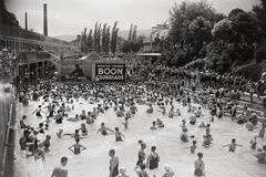 Magyarország, Budapest III., Csillaghegyi strandfürdő., 1937, Bojár Sándor, strand, Budapest, reklám, Fortepan #177126