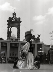 Magyarország, Budapest XIV., Hősök tere, Eucharisztikus Világkongresszus., 1938, Bojár Sándor, Budapest, Matyó népviselet, Fortepan #177147