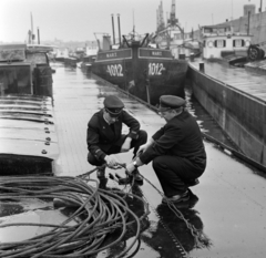 Hungary, Dunaújváros, 1965, Bojár Sándor, ship, uniform, wrist watch, port, Fortepan #177752