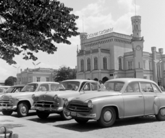 Lengyelország, Wroclaw, főpályaudvar (Wroclaw Glowny)., 1960, Bojár Sándor, Wartburg 311/312, Fortepan #178705