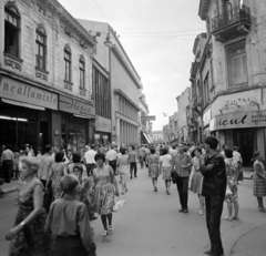 Románia, Bukarest, Strada Lipscani., 1965, Bojár Sándor, NDK, Fortepan #178767