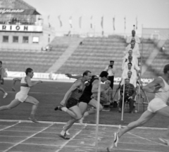 Magyarország, Népstadion, Budapest XIV., a Budapesti Spartacus nemzetközi atétikai versenye 1964. szeptember 5-én., 1964, Bojár Sándor, Budapest, Fortepan #179018