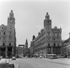 Magyarország, Budapest V., Ferenciek tere (Felszabadulás tér) az Erzsébet híd felé nézve., 1964, Bojár Sándor, Budapest, Fortepan #179129