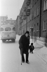 Oroszország, Irkutszk, az ulica Gyekabrszkih Szobityij 103. hátsó frontja mellett az ulica Plehanova épületei felé nézve., 1964, Bojár Sándor, Fortepan #179434