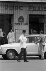 Franciaország, Párizs, Les Halles, Párizs nagybani piaca. Rue Étienne-Marcel., 1967, Bojár Sándor, Fortepan #179510