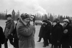 Oroszország, Moszkva, Kreml, Ivanovszkaja tér, balra a háttérben a Konsztantyino-Jeleninszkaja bástya és a Rosszija szálló építkezése., 1964, Bojár Sándor, Fortepan #179718