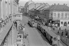 Magyarország, Miskolc, Széchenyi utca, "villanyrendőr" kereszteződés., 1954, Magyar Rendőr, cégtábla, utcakép, főutca, villamos, Fortepan #18020