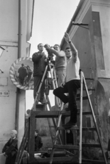 Hungary, Szentendre, Fő (Marx) tér, a Les Globe-trotters (Világjárók) című francia tévé sorozat Le Transfert című epizódjának forgatása., 1966, Bojár Sándor, filming, Fortepan #180200