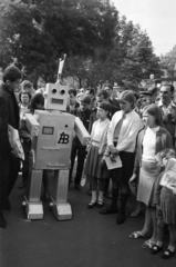 Hungary, Budapest XIV., az Állami Biztosító Casco Robija., 1966, Bojár Sándor, international fair, Budapest, Fortepan #180266