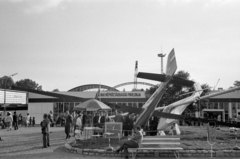 Hungary, Budapest XIV., Rubik Ernő által tervezett R-26 Góbé és R-31 Esztergom vitorlázórepülőgépek., 1966, Bojár Sándor, international fair, Budapest, Fortepan #180275