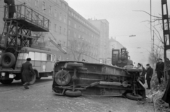 Magyarország, Budapest XII., Krisztina körút a Maros utca közelében. Közlekedési baleset a Vérmezőnél., 1967, Bojár Sándor, Budapest, Fortepan #180303