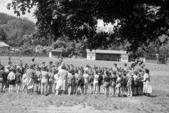 Hungary, Budapest II., Nagyrét., 1955, Bojár Sándor, Budapest, kids, teacher, Fortepan #180579