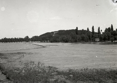 Magyarország, Balatonboglár, »Balatonbogláron feltöltés a kikötőtől keletre« Leltári jelzet: MMKM TEMGY 2019.1.1. 1065, 1930, Magyar Műszaki és Közlekedési Múzeum / BAHART Archívum, templom, Fortepan #183473