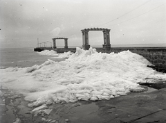 Magyarország, Balatonalmádi, »Balatonalmádi móló mellett jégtorlódás 1930 után« Leltári jelzet: MMKM TEMGY 2019.1.1. 1079, 1932, Magyar Műszaki és Közlekedési Múzeum / BAHART Archívum, Fortepan #183476