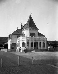 Magyarország,Balaton, Révfülöp, a kikötői őrház. A felvétel 1920 körül készült, Leltári jelzet: MMKM TEMGY 2019.1.1. 1158, 1920, Magyar Műszaki és Közlekedési Múzeum / BAHART Archívum, Fortepan #183513