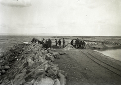 Magyarország,Balaton, Siófok, »Siófoki nyugati móló melletti sarok feltöltése 1930 körül« Leltári jelzet: MMKM TEMGY 2019.1.1. 1213, 1930, Magyar Műszaki és Közlekedési Múzeum / BAHART Archívum, Fortepan #183527