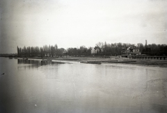 Magyarország,Balaton, Siófok, strand, a felvétel 1930 körül készült. Leltári jelzet: MMKM TEMGY 2019.1.1. 1284, 1930, Magyar Műszaki és Közlekedési Múzeum / BAHART Archívum, Fortepan #183543