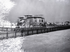 Magyarország, Balatonföldvár, a Balaton Club épülete. Leltári jelzet: MMKM TEMGY 2019.1.1. 1302, 1910, Magyar Műszaki és Közlekedési Múzeum / BAHART Archívum, modern építészet, lapostető, Fortepan #183552