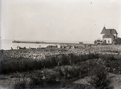 Hungary,Lake Balaton, Révfülöp, »Révfülöpi kikötő látképe, őrházzal, mólóval és a teherkikötővel, 1920 körül« Leltári jelzet: MMKM TEMGY 2019.1.1. 1311, 1920, Magyar Műszaki és Közlekedési Múzeum / BAHART Archívum, Fortepan #183559