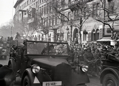 Magyarország, Budapest IX., Ferenc körút a Boráros tér felé nézve., 1941, Divéky István, Mercedes-Benz G5, rendszám, Budapest, Fortepan #183815