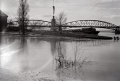 Hungary, Esztergom, szemben a Prímás sziget csúcsa és a Mária Valéria híd., 1940, Divéky István, Fortepan #183825