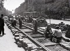 Hungary, Budapest VIII.,Budapest IX., József körút az Üllői út kereszteződése felé nézve, azon túl a Ferenc körút., 1940, Divéky István, construction, Budapest, Fortepan #183827