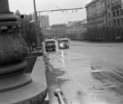 Oroszország, Moszkva, a Színházi (Marx) sugárút a Színház (Szverdlov) tér felé nézve., 1959, Dömölky Etelka, Szovjetunió, utcakép, Fortepan #183967