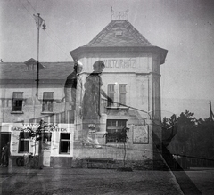 Magyarország,Balaton, Révfülöp, a kettős expozíciójú felvételen a móló és a Kultúrház látható., 1943, Ferencz Zoltán Zénó, középület, kettős expozíció, Turistatérkép, Fortepan #184122