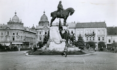 Románia,Erdély, Kolozsvár, Fő tér, Hunyadi Mátyás emlékműve (Fadrusz János, 1902.)., 1940, Glázer Attila, Fortepan #184267