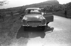 Hungary, Budaörs, Szabadság út, háttérben a Törökugrató., 1960, Kende János, photography, number plate, Fortepan #185345