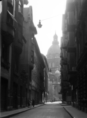 Hungary, Budapest VI.,Budapest V., Lázár utca, szemben a Szent István-bazilika., 1957, Kádár József, street view, Budapest, Fortepan #185730