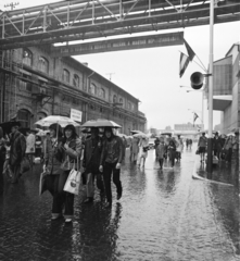 Magyarország, Budapest XXI., Csepel Vas- és Fémművek, Színesfém utca, szemben a főkapu a gyár felől nézve. MHSZ Gyermeknap a Nemzetközi Gyermekév tiszteletére., 1979, MHSZ, Budapest, Fortepan #185886