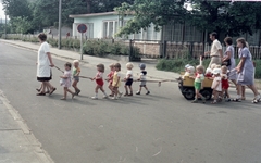 Németország, 1983, Gulyás Zsuzsa, színes, NDK, óvoda, babakocsi, Fortepan #186455